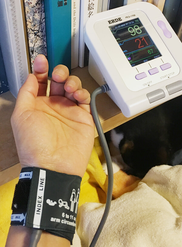 ペット用血圧計を使い人間の手首で血圧を測ってみる